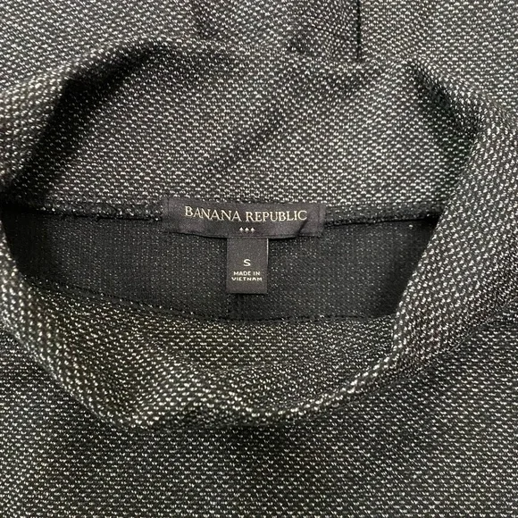 Banana republic turtle neck long sleeve blouse - Picture 5 of 8